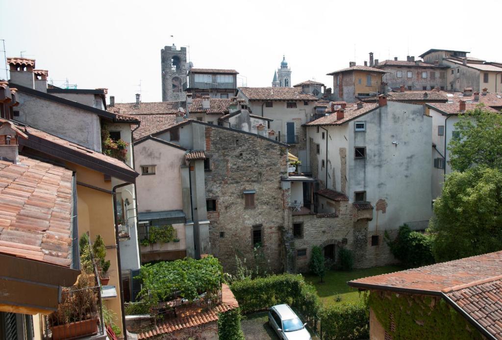 Botton D'Oro B&B Bergamo Bagian luar foto